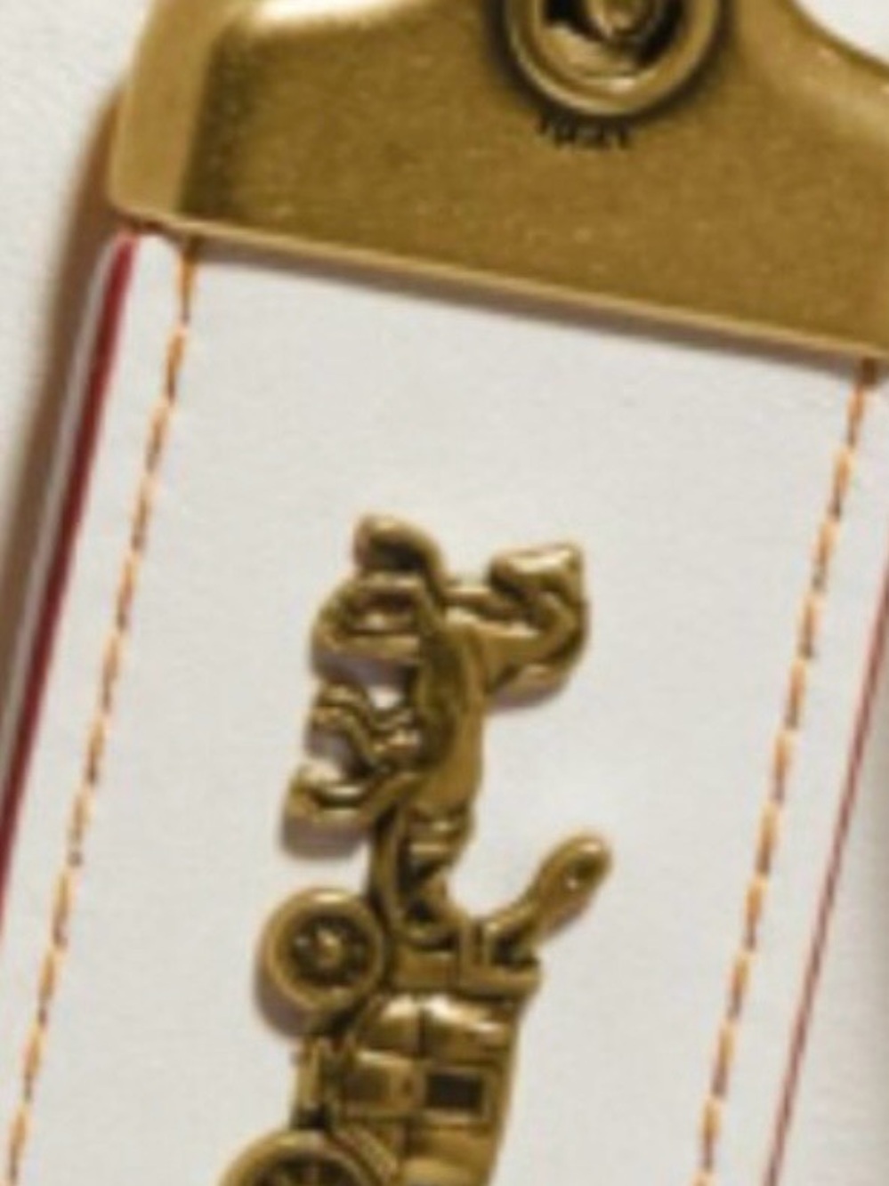 DO NOT BUY- IN SEARCH OF THESE TAGS PLEASE MESSAGE ME
